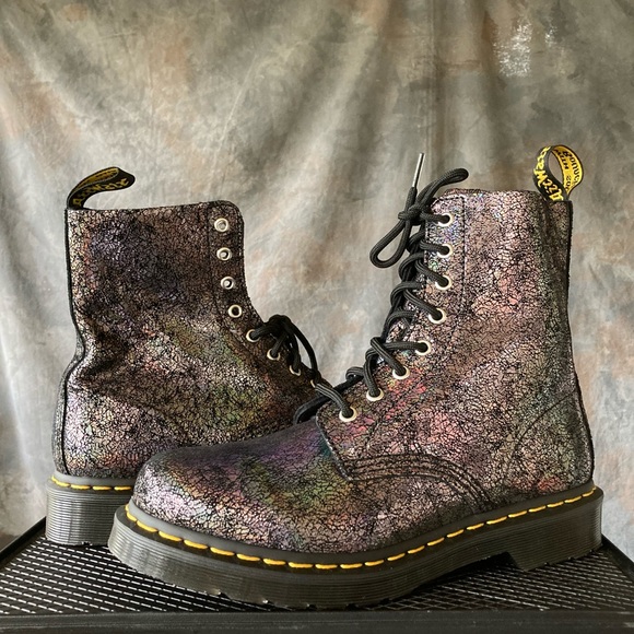 Dr. Martens Shoes - Dr. Marten 1460 Pascal Crackle Iridescent Gunmetal